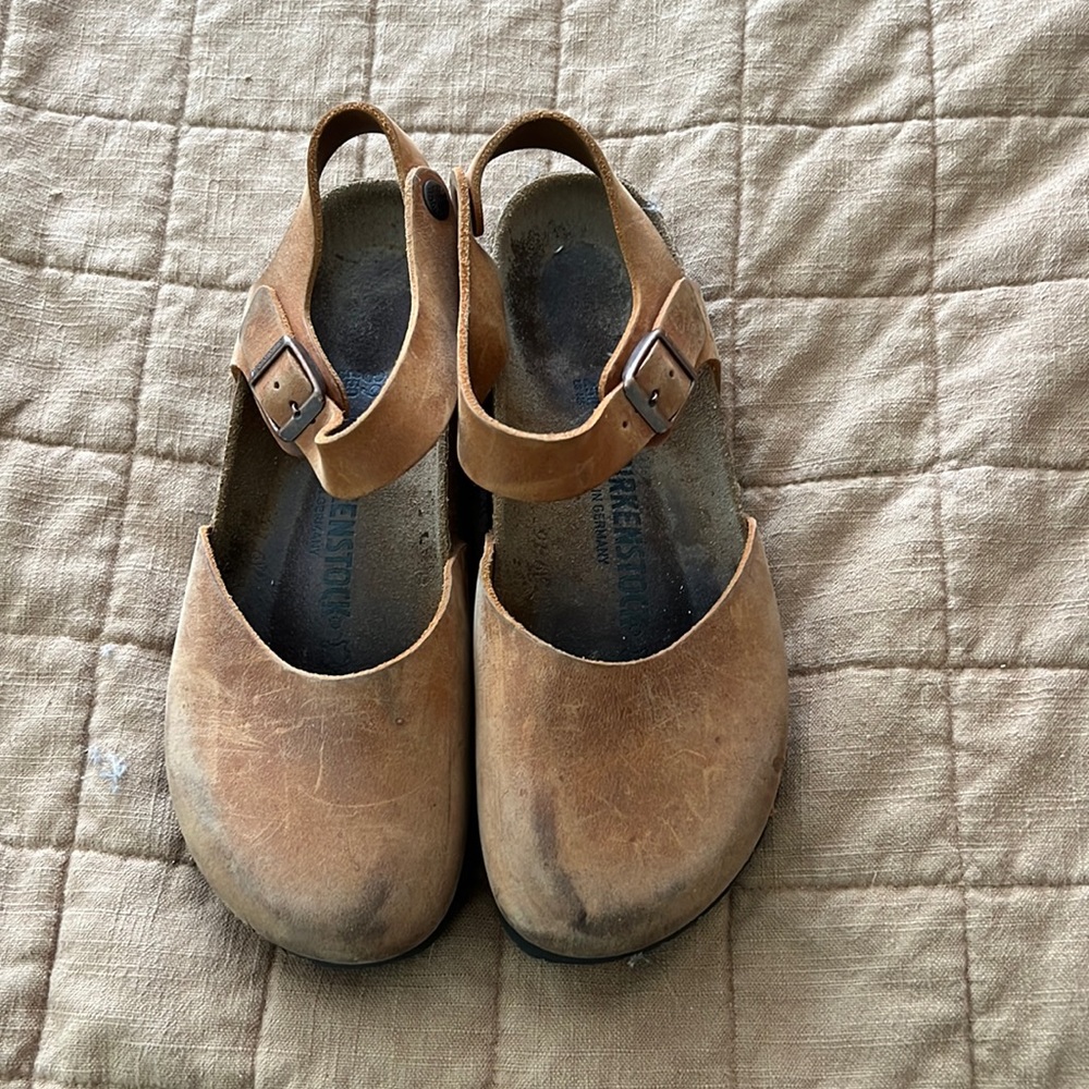 Women’s Birkenstocks size 39